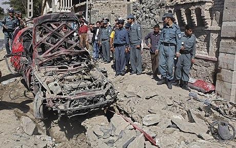 パキスタンでモスク襲撃 20人死亡、過激派犯行 - ảnh 1