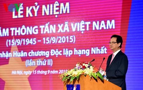 ズン首相、ベトナム通信社創設70周年式典に出席 - ảnh 2
