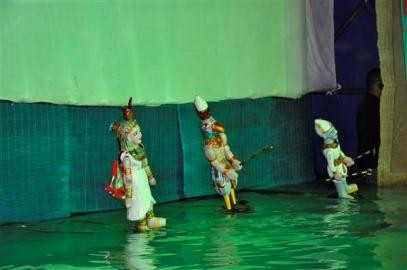ベトナム水上人形劇、中東諸国で披露 - ảnh 1