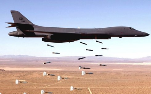 シリア“空爆で有毒ガス漏れ数百人死亡” 米主導有志連合は否定 - ảnh 1