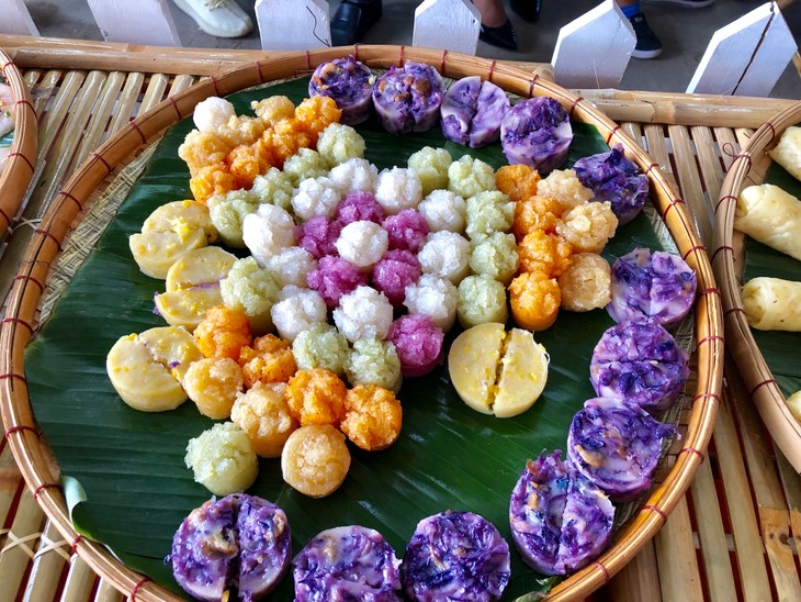 Rực rỡ sắc màu Lễ hội bánh dân gian Nam Bộ năm 2019 - ảnh 17