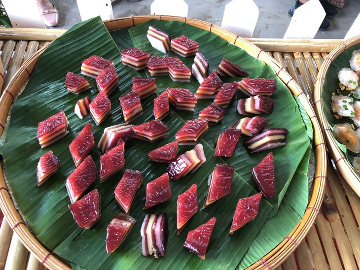 Rực rỡ sắc màu Lễ hội bánh dân gian Nam Bộ năm 2019 - ảnh 18