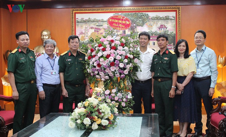 Nhiều cơ quan, đoàn thể tới chúc mừng VOV nhân dịp 21/6 - ảnh 6
