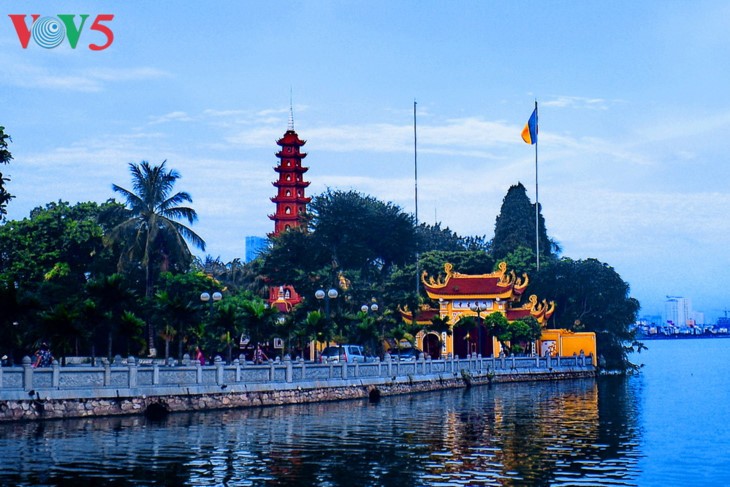 Hai ngôi chùa của Việt Nam lọt vào top 10 ngôi chùa đẹp nhất thế giới - ảnh 1