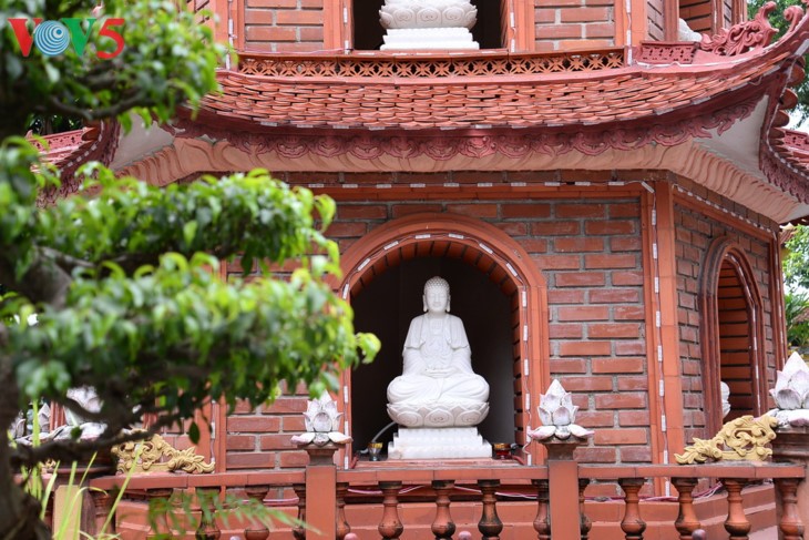 Hai ngôi chùa của Việt Nam lọt vào top 10 ngôi chùa đẹp nhất thế giới - ảnh 5
