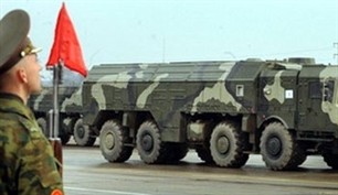 ロシアがイスカンデルミサイルを使用、NMDを無効化 - ảnh 1
