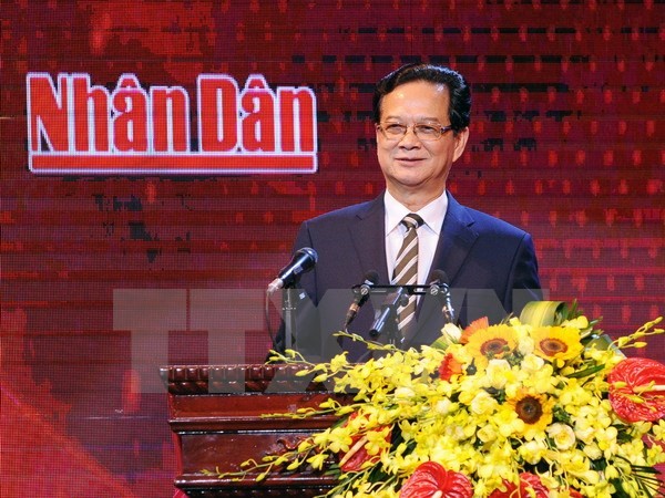 ズン首相、『ニャンザン』(人民)テレビチャンネルの開設式に出席 - ảnh 1