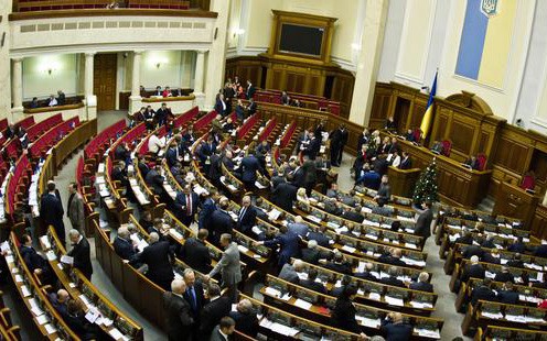 Ukraine hört Militärvereinbarungen mit Russland auf - ảnh 1