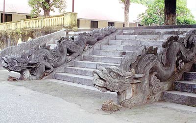 Die kultuerellen und architektonischen Werten des Palastes Kinh Thien - ảnh 1