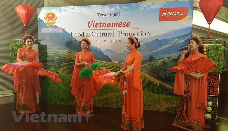 Quảng bá văn hóa và ẩm thực Việt Nam tại Thái Lan - ảnh 1