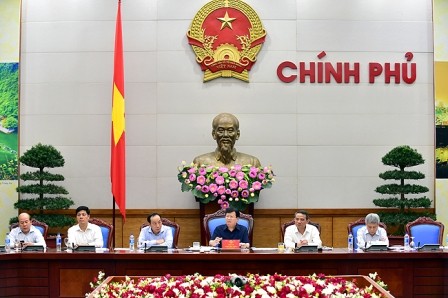 Phó Thủ tướng Trịnh Đình Dũng chủ trì cuộc họp Ban chỉ đạo NN về các dự án giao thông trọng điểm - ảnh 1