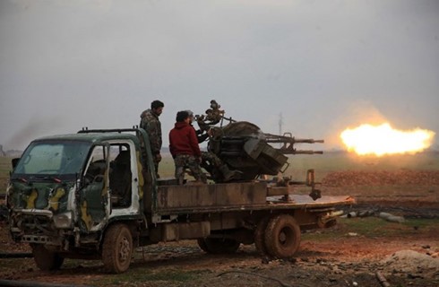 35 сирийских военных погибли в результате нападений боевиков ИГ - ảnh 1