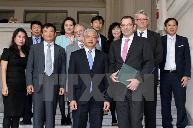 Ausweitung des Projektes zur Ausbildung vietnamesischer Pflegekräfte in Deutschland - ảnh 1