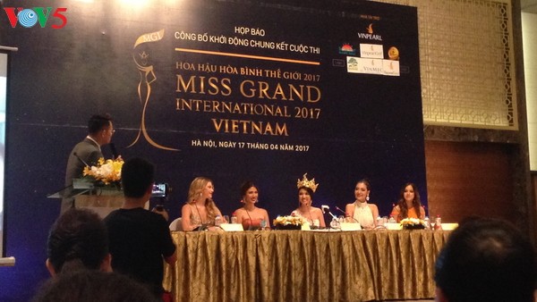 รอบชิงมงกุฎนางงามสันติภาพนานาชาติ ณ เวียดนาม - ảnh 1