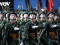 Gladi Bersih Parade dan Pawai Tingkat Negara Peringati HUT Ke-50 Pembebasan Vietnam Selatan dan Penyatuan Tanah Air