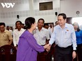 El Presidente del Parlamento dialoga con votantes de Hau Giang y respalda una administración más ágil y moderna