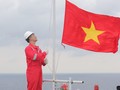 Ceremonia de izado de bandera de una empresa vietnamita bate récord mundial