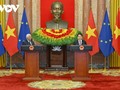 Vietnam und Europäische Union werten Beziehungen zu einer umfassenden strategischen Partnerschaft auf