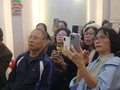 Some of the elderly are trying to keep up with digital transformation
