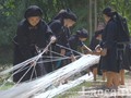 老街省拉基族同胞传承发扬传统手工艺