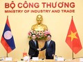 Việt Nam – Lào hợp tác phát triển thương mại, năng lượng và logistics biên giới