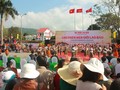 Marché frontalier Vietnam-Laos: un lieu de rencontre et d’échange