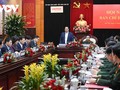 Prime Minister urges the army to strengthen defense industry