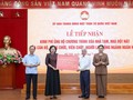 Ủy ban Trung ương MTTQ Việt Nam tiếp nhận tiền ủng hộ Chương trình xóa nhà tạm, nhà dột nát của ngành ngân hàng