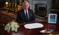 Pidato Pertama Raja Charles III di depan Publik