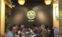 Mengiktisarkan Surat Pendengar dan Memperkenalkan Restoran Halal di Vietnam