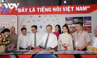 Gambaran yang Hidup-hidup tentang Perkembangan Pers Vietnam