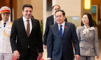 Ketua MN Vietnam, Tran Thanh Man Lakukan Pembicaraan dengan Ketua Parlemen Armenia