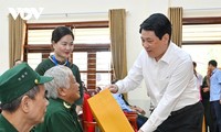 Dengan Konsisten Melaksanakan Kebijakan Prioritas terhadap Orang yang Berjasa