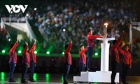 Foto-Foto Terkesan dalam Acara Pembukaan SEA Games ke-31