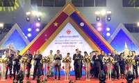 Pembukaan Pekan Raya Perdagangan Vietnam-Laos 2023