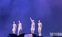 Konser yang Sukses dari Grup Musik BLACKPINK di Kota Hanoi