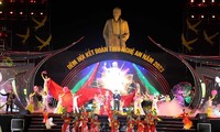 Program Kesenian Istimewa “Malam Festival Persatuan”