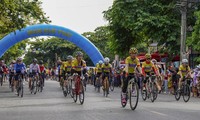 Menyebarkan Pesan Perdamaian di Lomba Sepeda “Destinasi Damai”