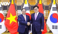 PM Vietnam, Pham Minh Chinh Beraudiensi kepada Ketua Parlemen Republik Korea, Woo Won-shik