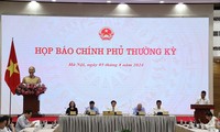 Jumpa Pers Pemerintah Vietnam: Produksi Industri Memiliki Banyak Titik Cerah