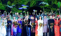 Festival “Ao Dai” Pariwisata Hanoi Tinggalkan Kesan Baik dalam Hati Pengunjung dalam dan luar Negeri