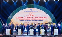 Pembukaan Festival Budaya Kuliner Hanoi Tahun 2024