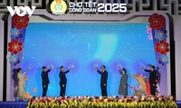 Pembukaan Pasar Hari Raya Tet Serikat Buruh Naisonal Tahun 2025