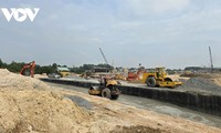 Musim Semi di Proyek-Proyek Pembangunan