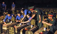 Homenaje en Vietnam a Mártires e Inválidos de Guerra