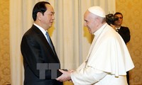 Presidente de Vietnam se reúne con papa Francisco y secretario de Vaticano