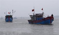 Vietnam rechaza ataques de policía marítima de China contra sus pescadores