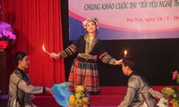 Jóvenes vietnamitas contribuyen a preservar artes tradicionales de la nación