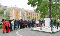 Celebran el 131 aniversario del natalicio del presidente Ho Chi Minh en diversos países del mundo