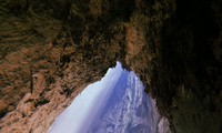 Cueva Son Doong en clásica serie Planeta Tierra, de la agencia británica BBC